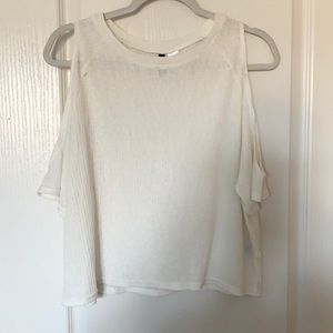 Shoulder cut out top